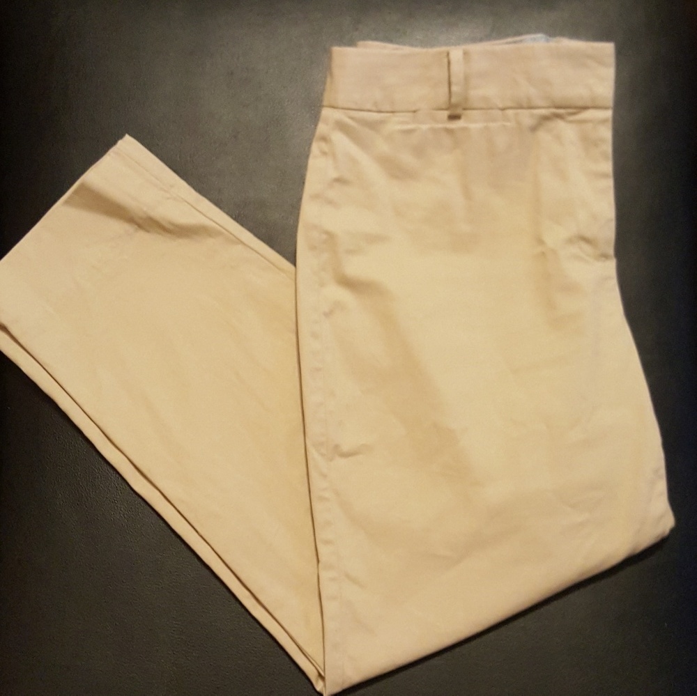 Talbots khakis size6 - Picture 2 of 4